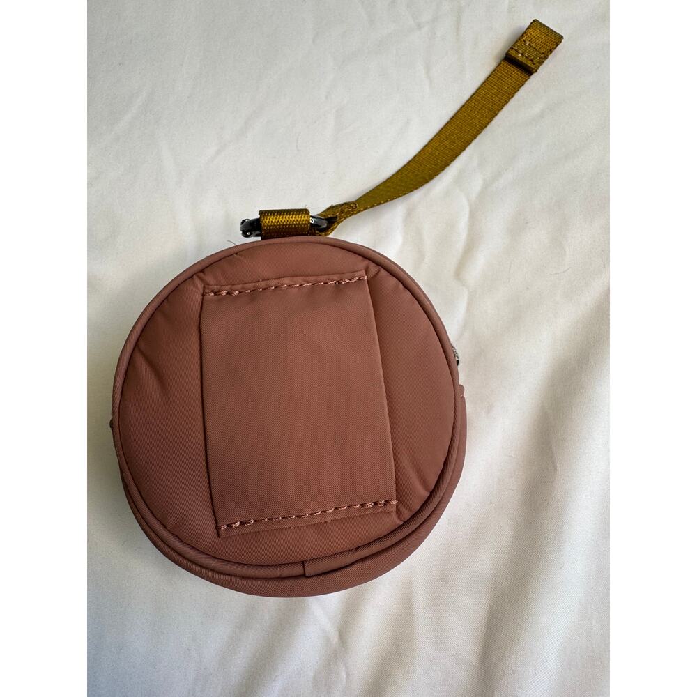 Lululemon Logo Pouch - Picture 7 of 13